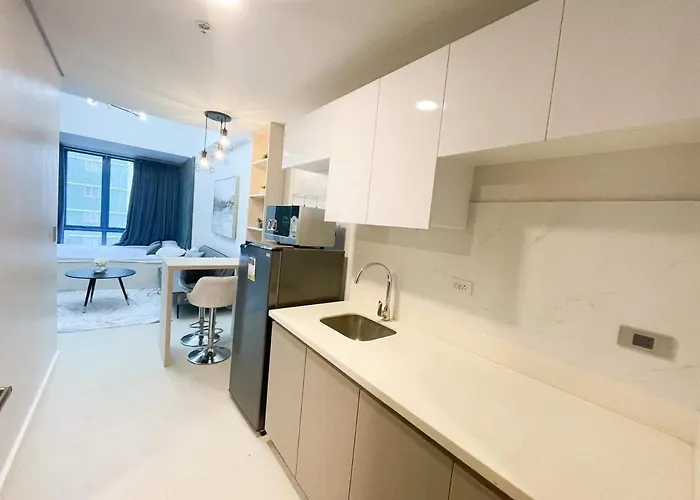 38 Park Avenue Right In The Heart Of It Park Cebu, 55 Inches Tv, Wifi, Lower Floor On 5th Floor アパート