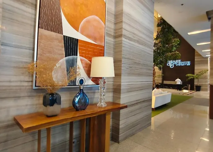 アパート 38 Park Avenue Right In The Heart Of It Park Cebu, 55 Inches Tv, Wifi, Lower Floor On 5th Floor Tabok